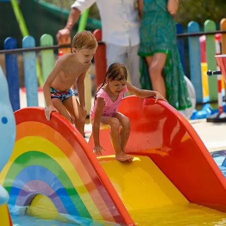 Alexander & Village Resort