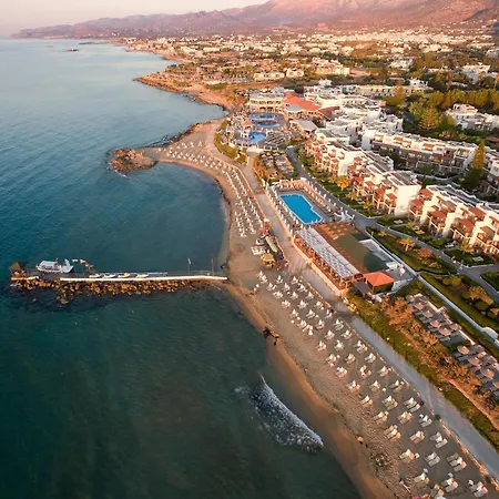 Alexander & Village Malia