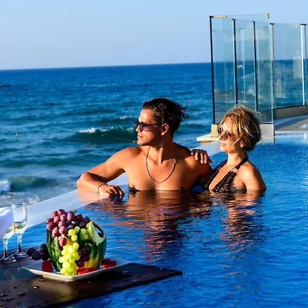 Resort Alexander & Village 5*