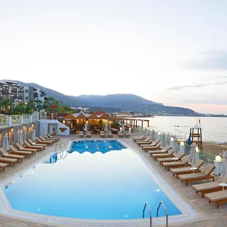 Resort Alexander & Village 5*